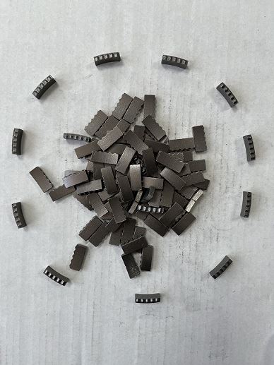Segments de perforació de nucli de diamant